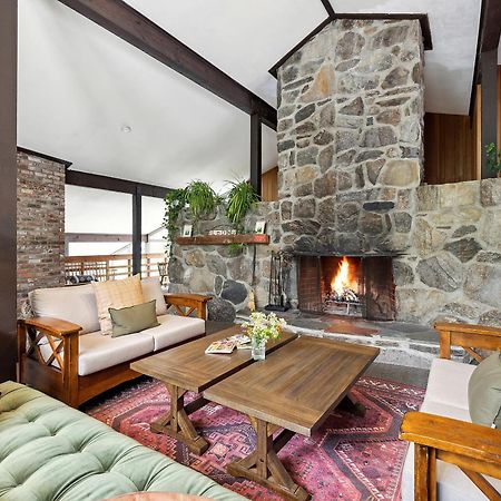Mountaineer Inn West Dover Bagian luar foto