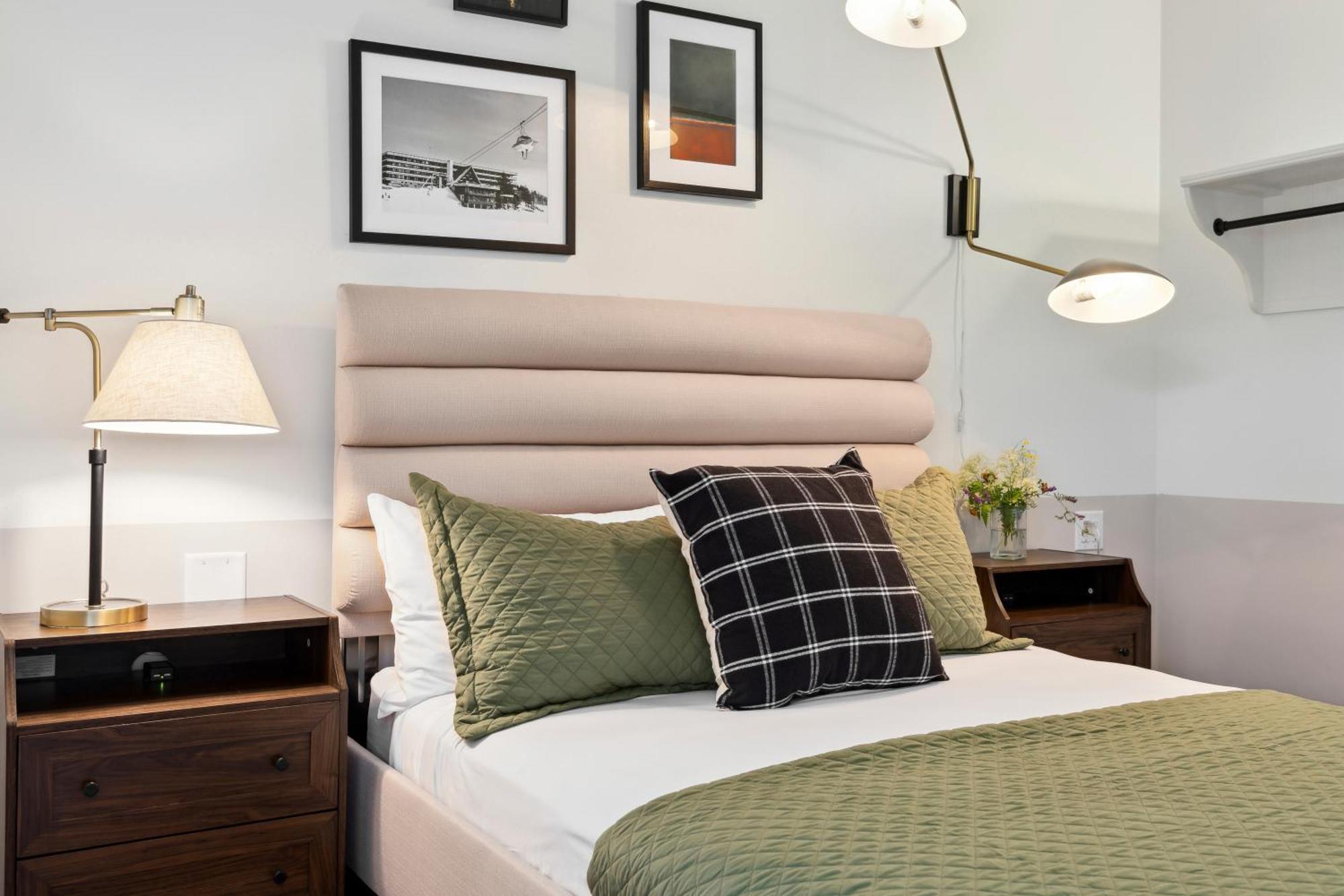 Mountaineer Inn West Dover Bagian luar foto